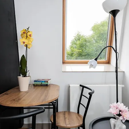 Dolnych Mlynow With Balcony - By Upstairs Апартаменти